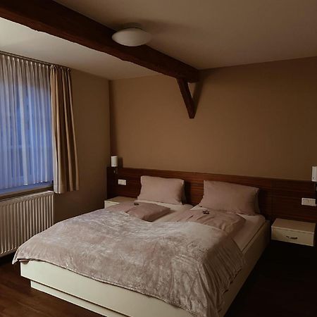 Gasthaus Lindenhof Hotel มุค ภายนอก รูปภาพ
